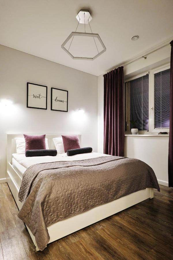 Owls Hill Apartment Каунас Экстерьер фото