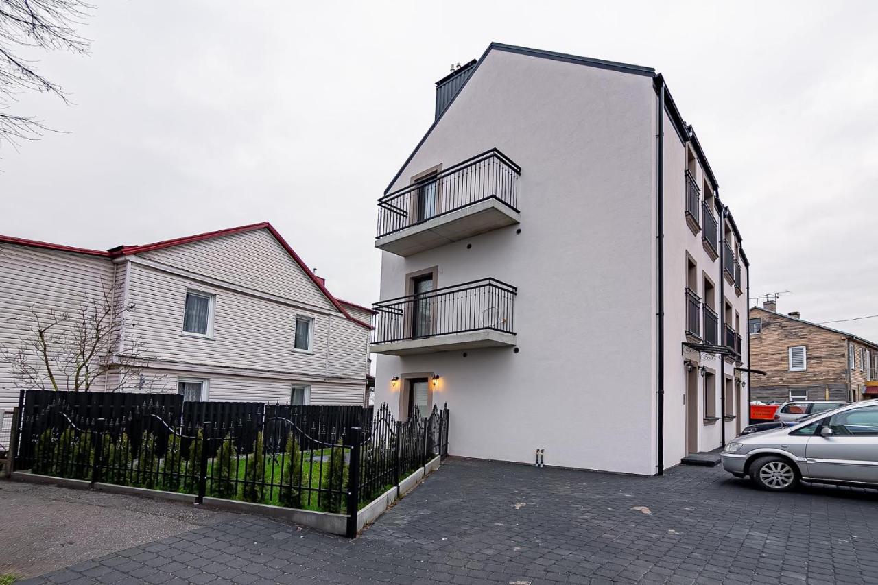 Owls Hill Apartment Каунас Экстерьер фото